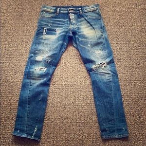 DSQUARED MENS DENIM SZ 46 equivalent to sz 29-30